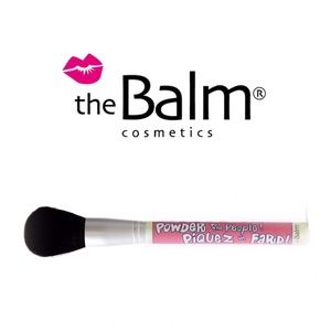 🆕 BNIB theBalm Powder to the People Powder Brush